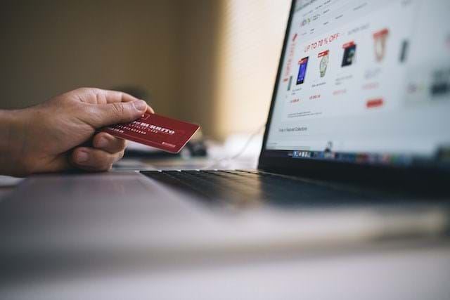 Digitaler Bummel – Social Commerce interaktiver als Shopping im Onlineshop