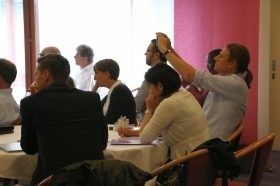 Internet Briefing ist Akademie, Forum, Marktplatz und Kontaktbörse