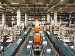 Wenn die Kunden von Zalando vor Glück schreien, hat die In-Memory Datenbanklösung von EXASOL ganze Arbeit geleistet. Rund um die Uhr laufen Analysen in Echtzeit und werden Umsatzströme überwacht. Dabei müssen enorme Datenmengen bewältigt werden.